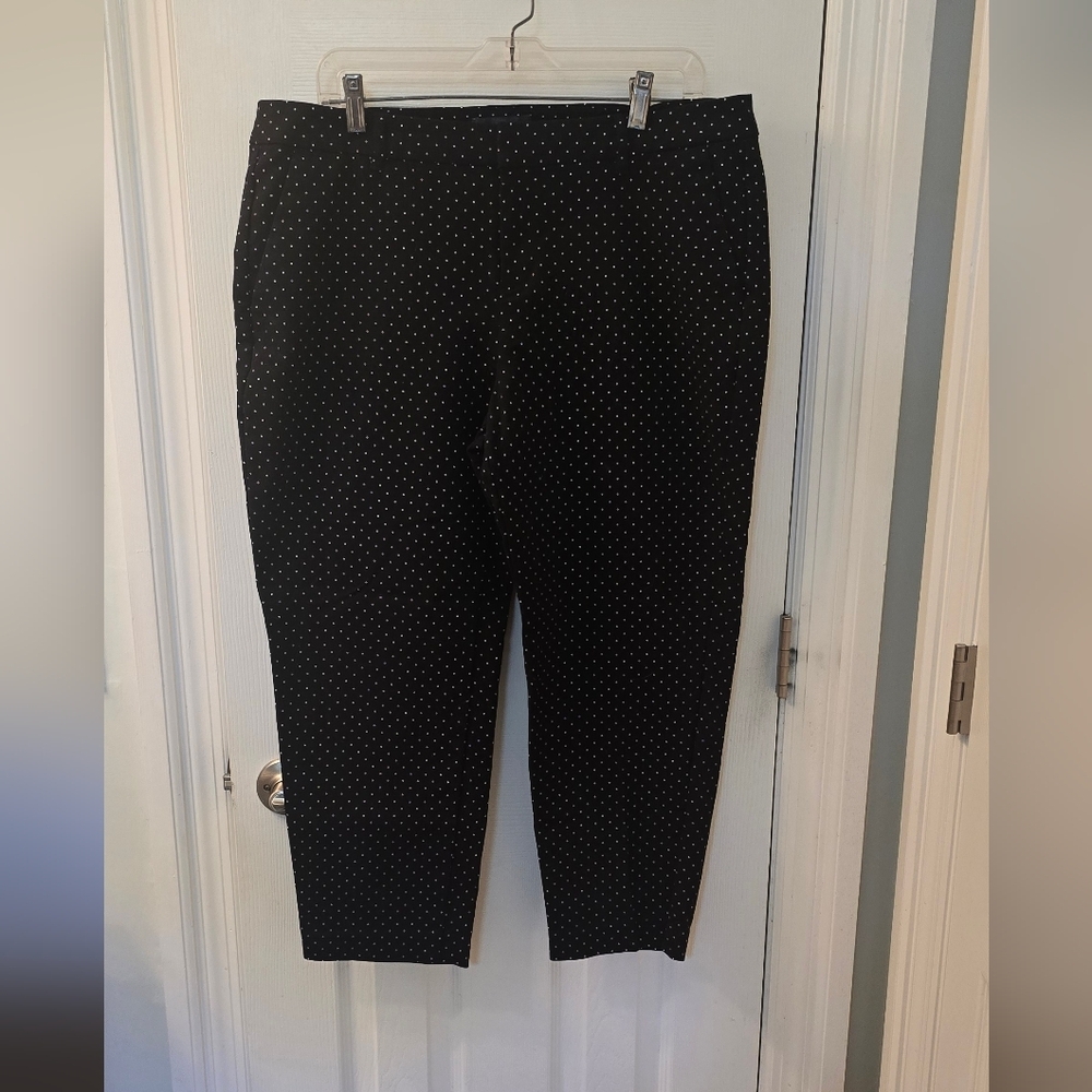 Old Navy Women's Black Polka Dot Pants, Front Slant Pockets, Size 14 (310)